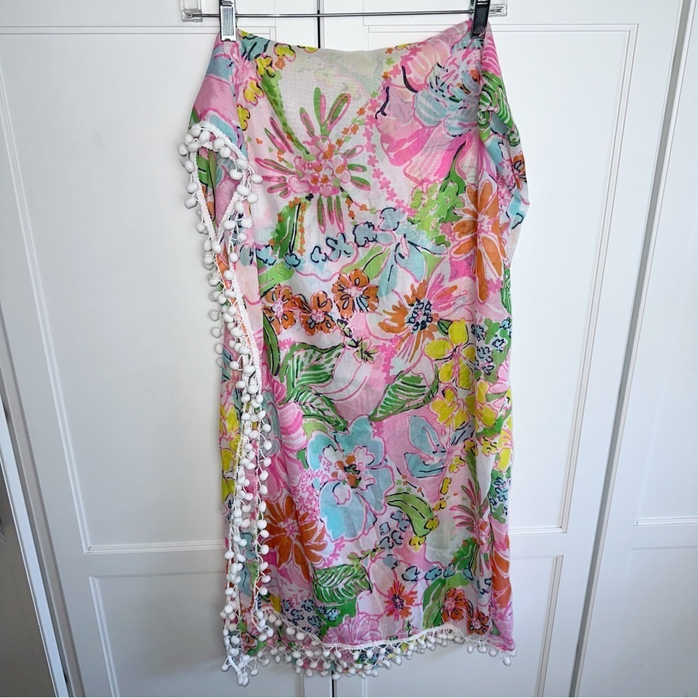 Lilly Pullitzer Target Nosey Posie Scarf With Pom Poms Swim Cover-Up - Picture 2 of 9